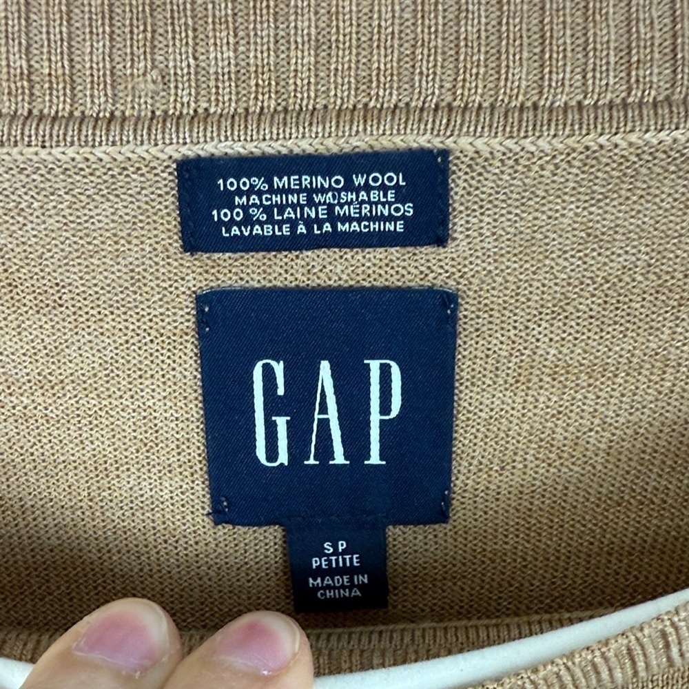 GAP Tan Soft 100% Merino Wool Boat Neck Small Petite Sweater - Picture 3 of 9